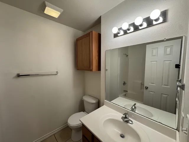 $1,250 | 5404 Marshall Street, Unit B, Lubbock, TX 79416