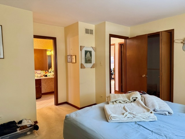 7700 Apple Tree Lane Willowbrook, IL 60527 - Photo 16 of 16