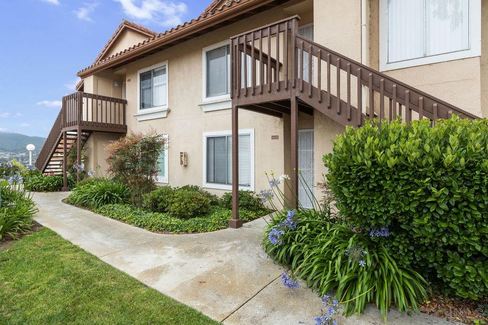 868 South Rancho Santa Fe Road, Unit B San Marcos, CA 92078 - Photo 6 of 20