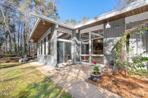 $945,000 | 1030 Highland Woods Road, Chapel Hill, NC 27517