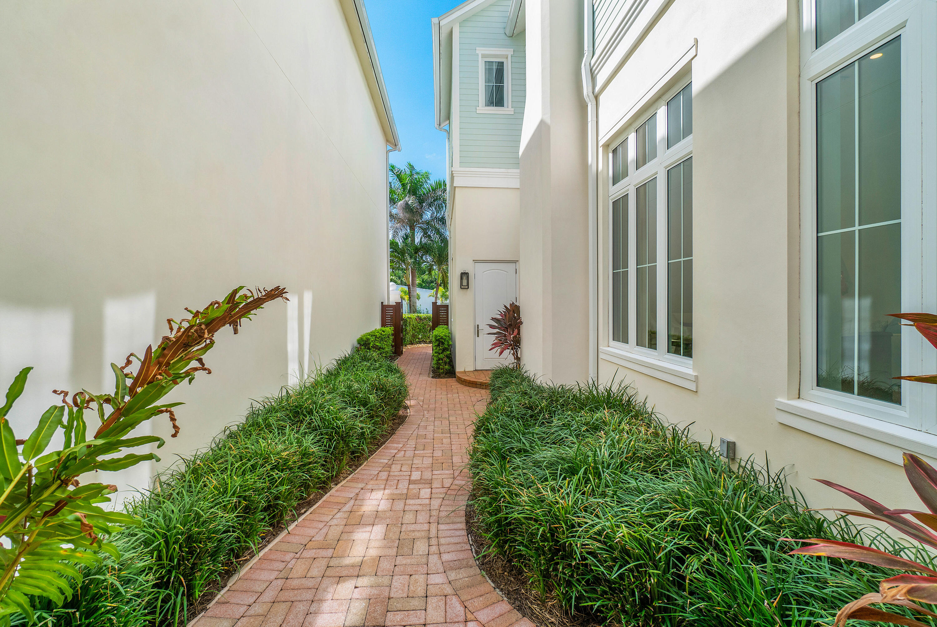 15 Adams Road Ocean Ridge, FL 33435 - Photo 5 of 48 005-15AdamsRoad-OceanRidge-FL-33435-FULL