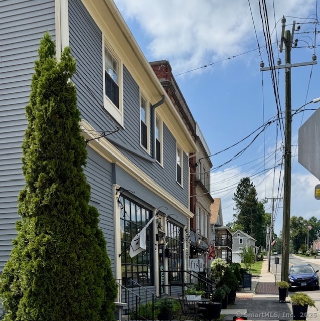 153 Main Street, Unit 2 East Hampton, CT 06424 - Photo 31 of 33 Downtown East Hampton is minutes away.