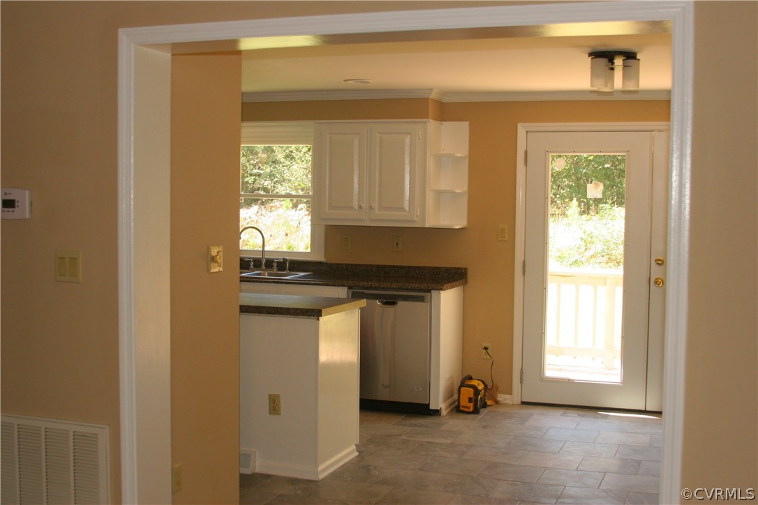 17035 Wilkinson Road Dinwiddie, VA 23841 - Photo 12 of 23 Gallery Image 12