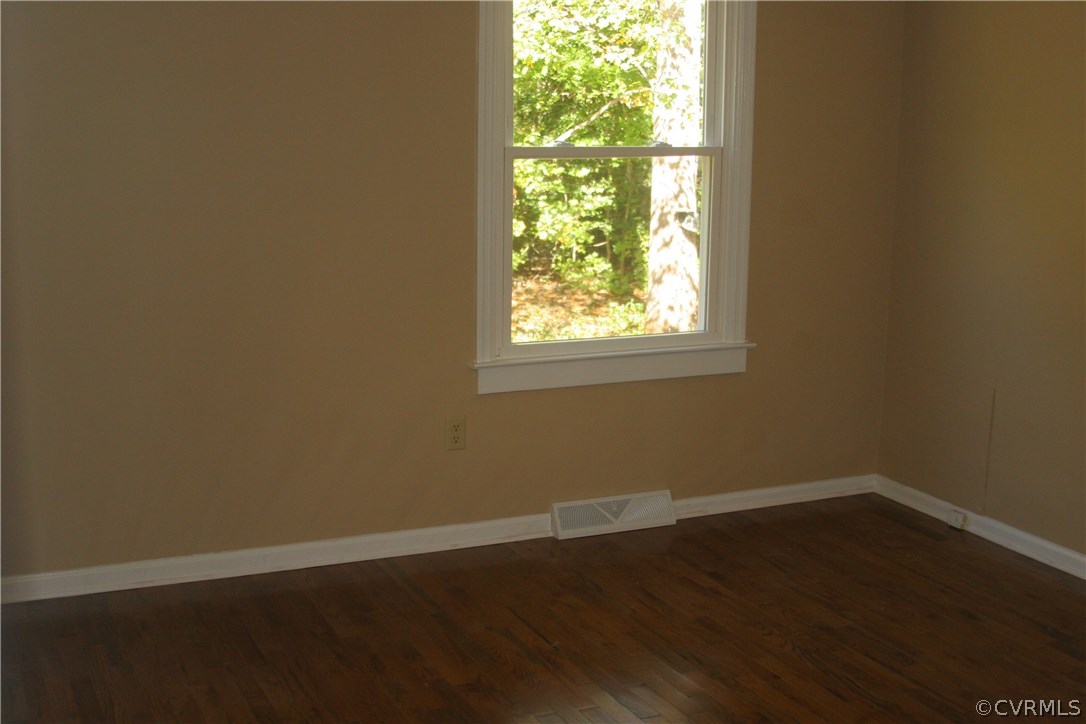 17035 Wilkinson Road Dinwiddie, VA 23841 - Photo 15 of 23 Gallery Image 15