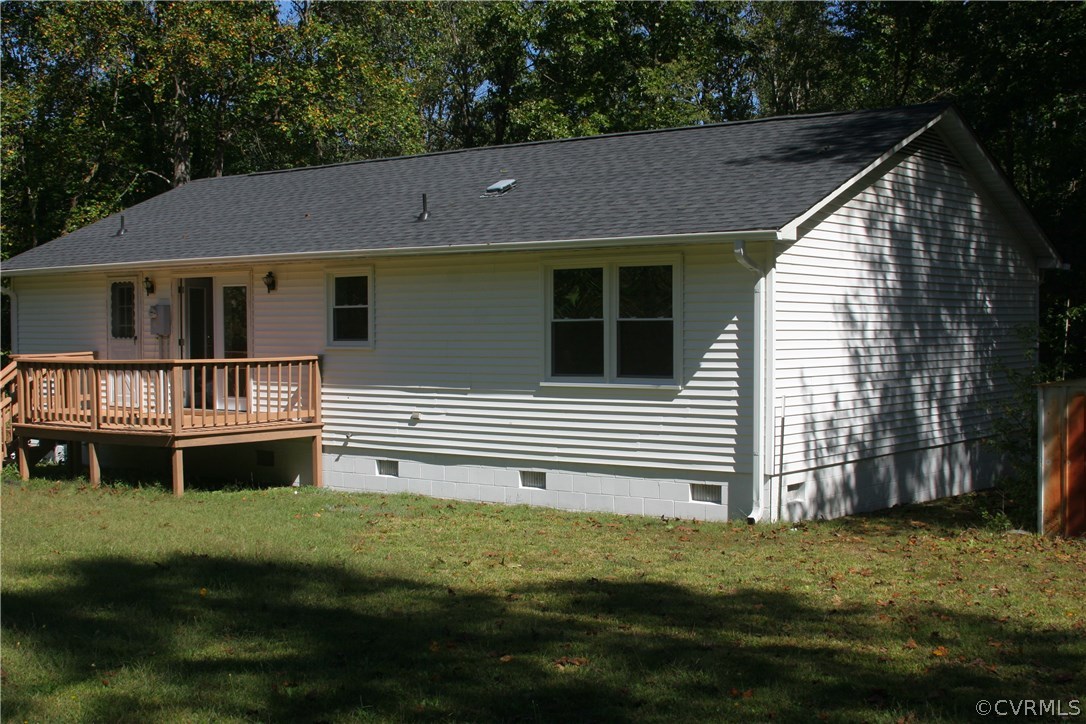 17035 Wilkinson Road Dinwiddie, VA 23841 - Photo 3 of 23 Gallery Image 3