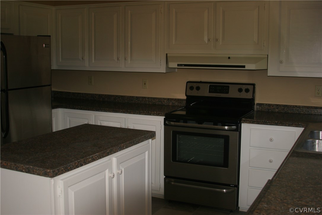17035 Wilkinson Road Dinwiddie, VA 23841 - Photo 6 of 23 Gallery Image 6
