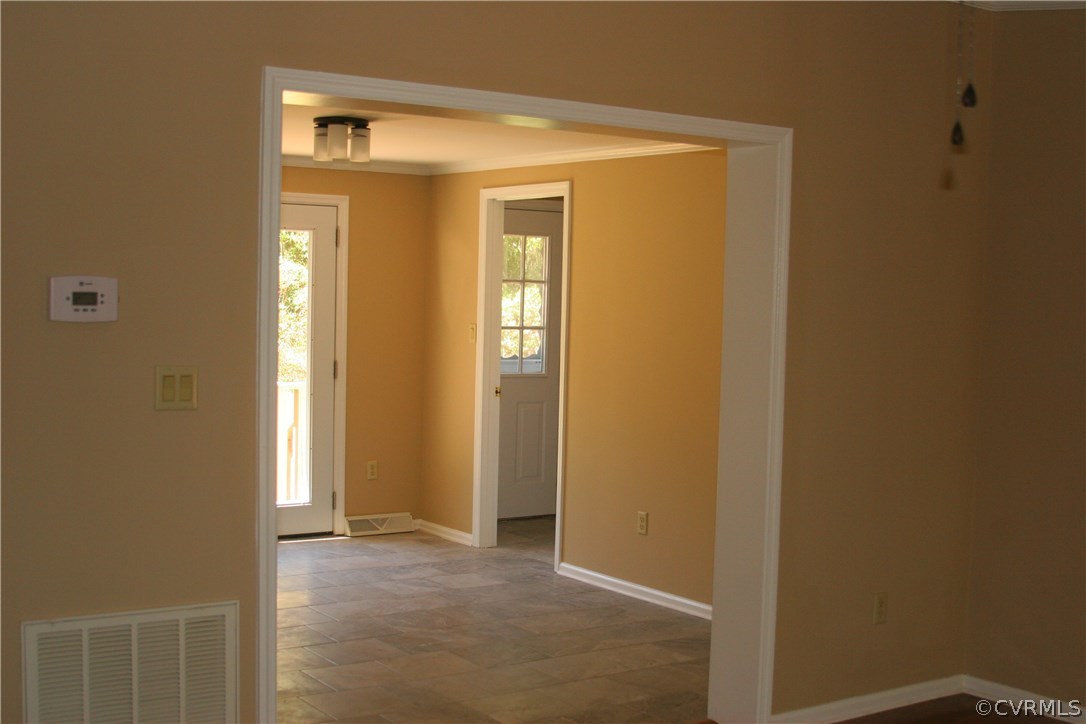 17035 Wilkinson Road Dinwiddie, VA 23841 - Photo 8 of 23 Gallery Image 8