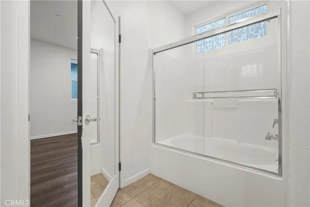 $779,900 | 7619 Patriot Way, Van Nuys, CA 91405