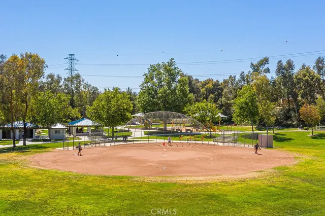 $1,025,000 | 27823 Coldsprings Place, Valencia, CA 91354