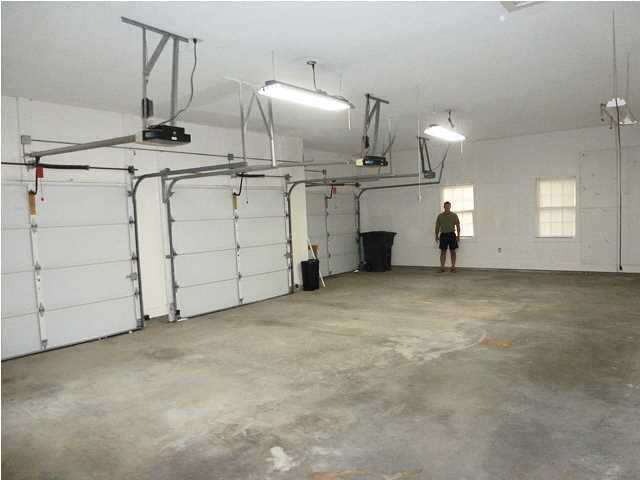 219 Ridge Circle Brandon, MS 39047 - Photo 4 of 5 Photo 4