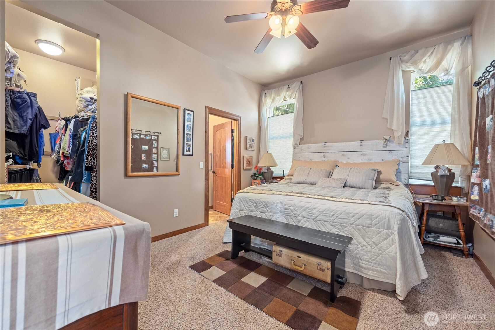 11532 South Lakeshore Road Chelan, WA 98816 - Photo 17 of 40 Gallery Image 17