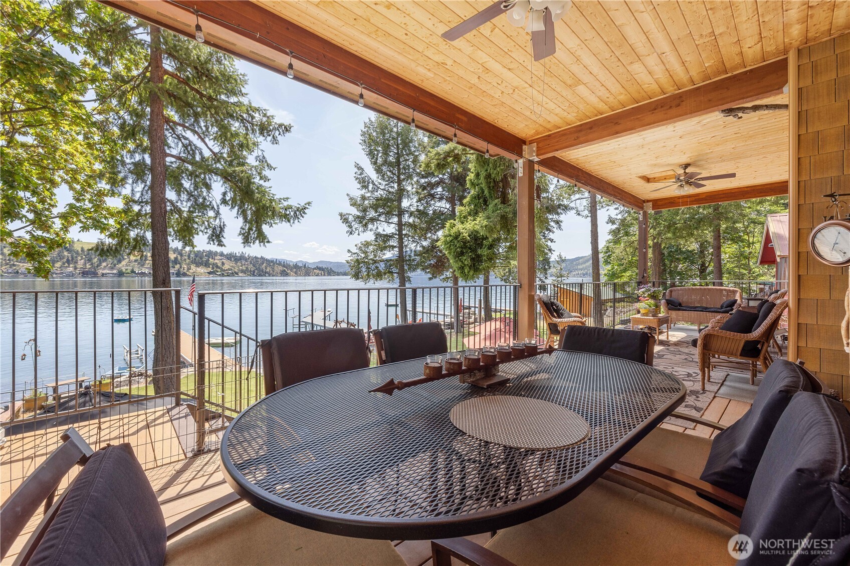 11532 South Lakeshore Road Chelan, WA 98816 - Photo 31 of 40 Gallery Image 31