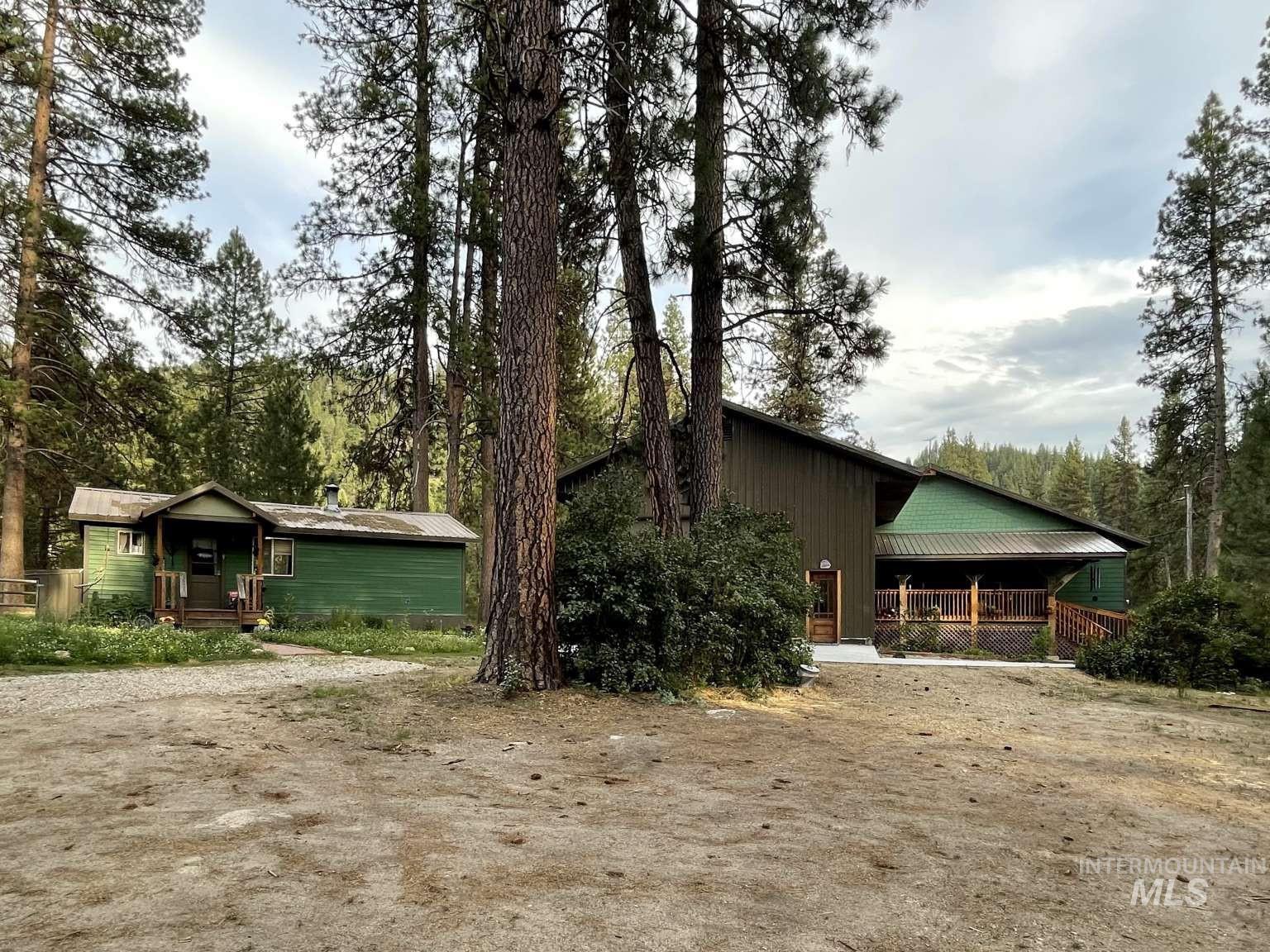 819 Middlefork Road Garden Valley, ID 83622 - Photo 2 of 44