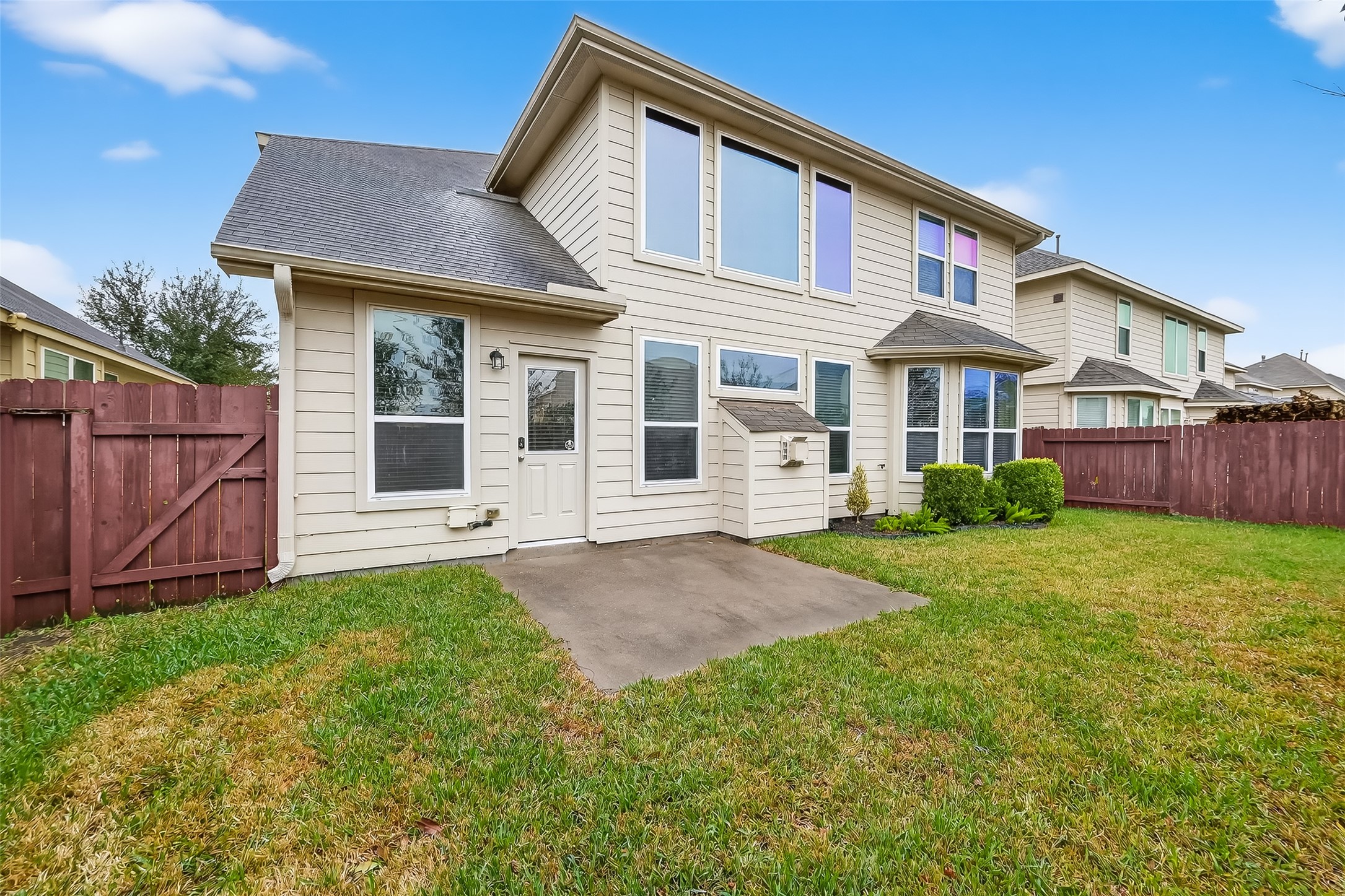25018 Clover Ranch Drive Katy, TX 77494 - Photo 41 of 45 a front view of a house with a yard and garage