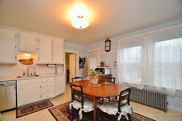 38 Pickering Road Blackstone, MA 01504 - Photo 7 of 20 Gallery Image 7
