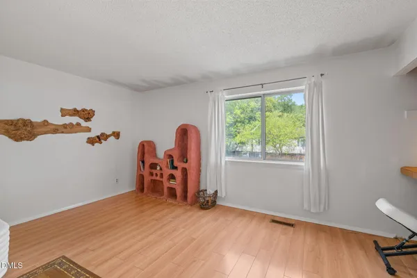 $285,000 | 220 Elizabeth Street, Unit E7, Chapel Hill, NC 27514