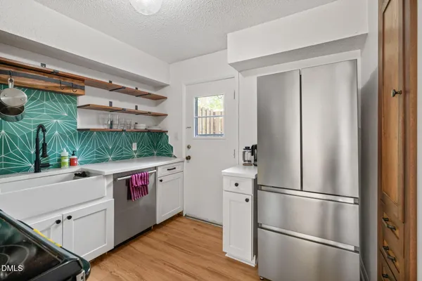 $285,000 | 220 Elizabeth Street, Unit E7, Chapel Hill, NC 27514
