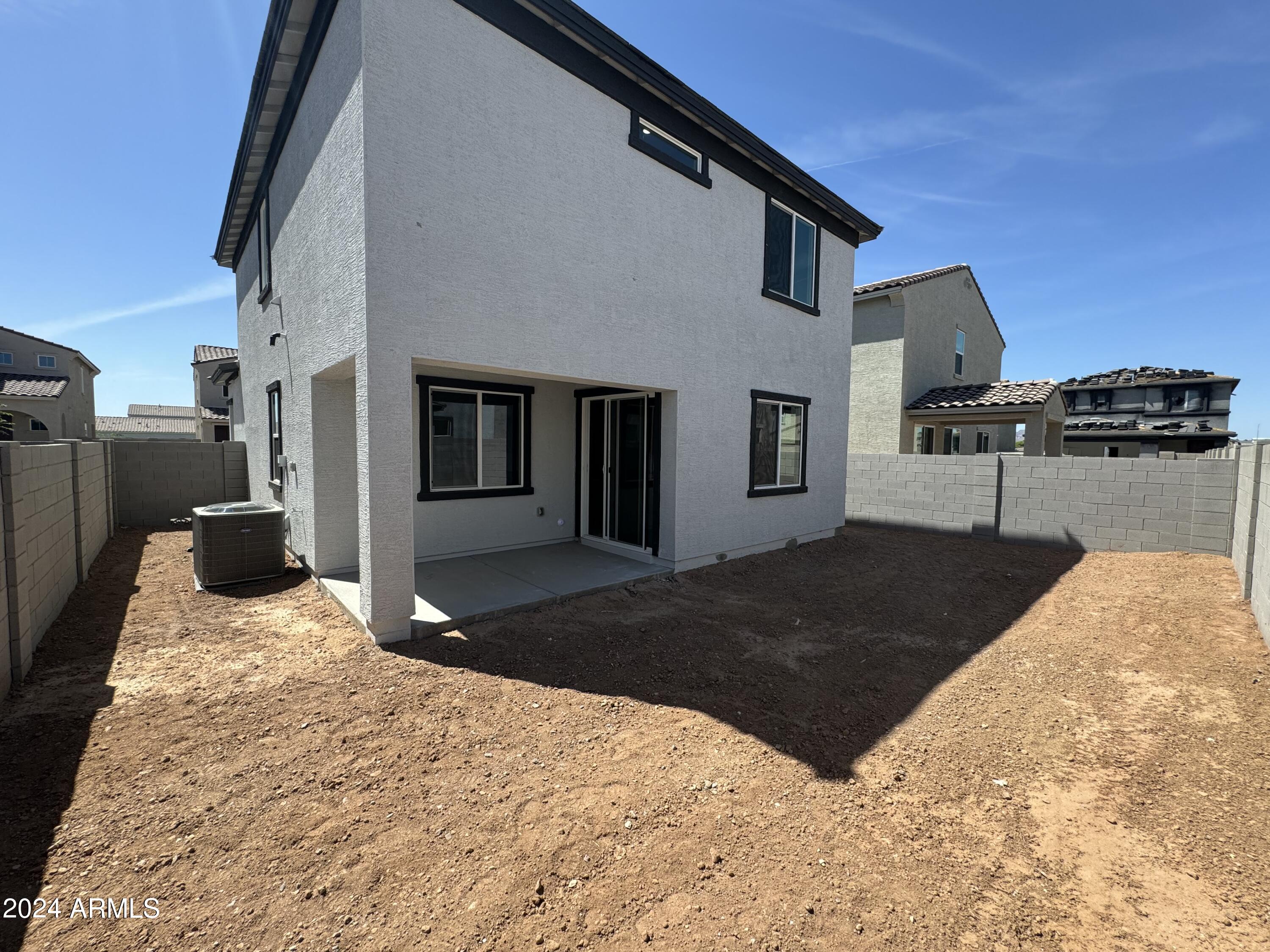4685 South Yellow Peak Road Apache Junction, AZ 85119 - Photo 7 of 22 Backyard