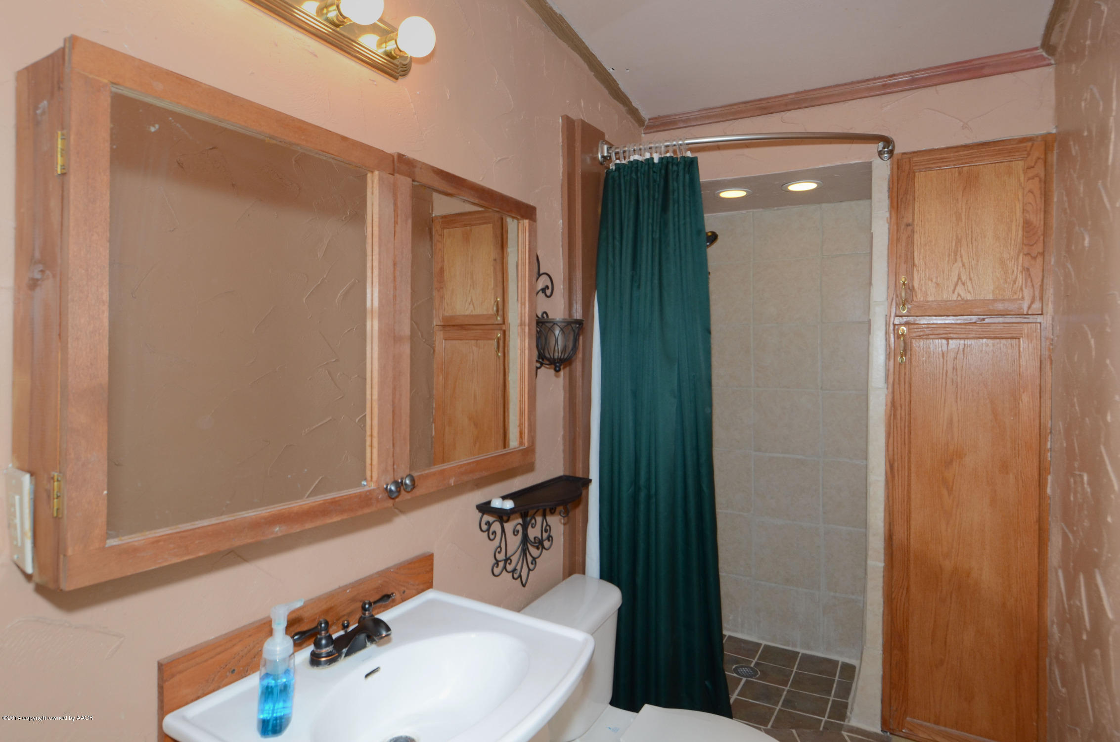 26550 Newton Road Canyon, TX 79015 - Photo 16 of 24 Bathroom