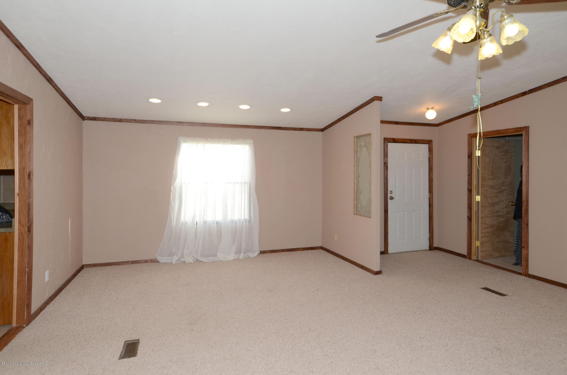 26550 Newton Road Canyon, TX 79015 - Photo 5 of 24 Living_Room