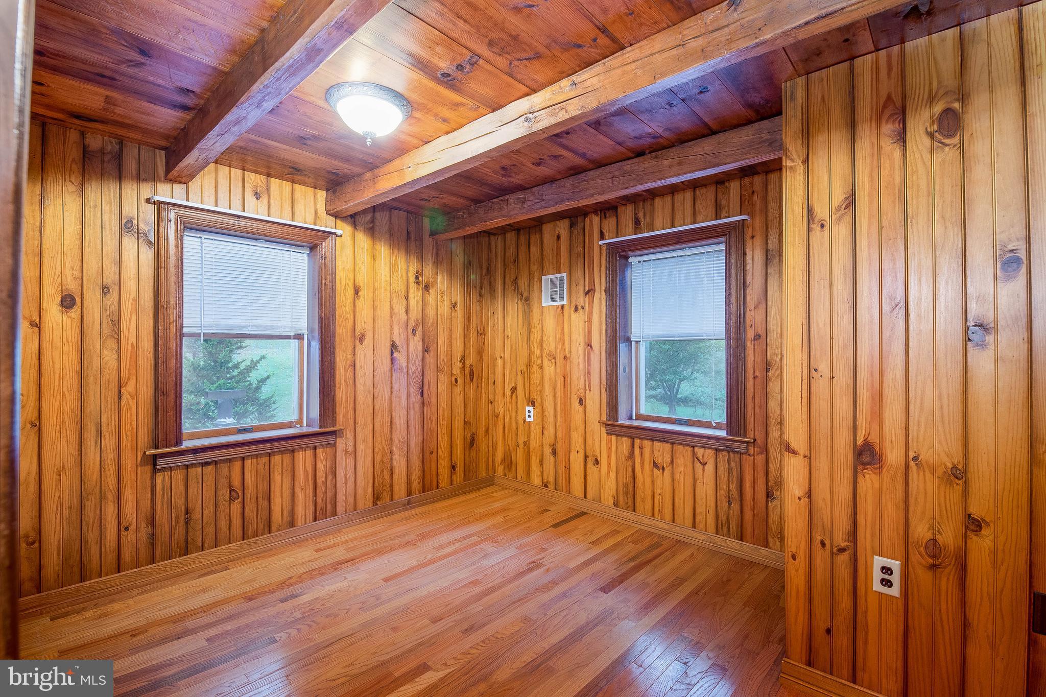 6220 4 Point Road Bethel, PA 19507 - Photo 14 of 29 Gallery Image 14