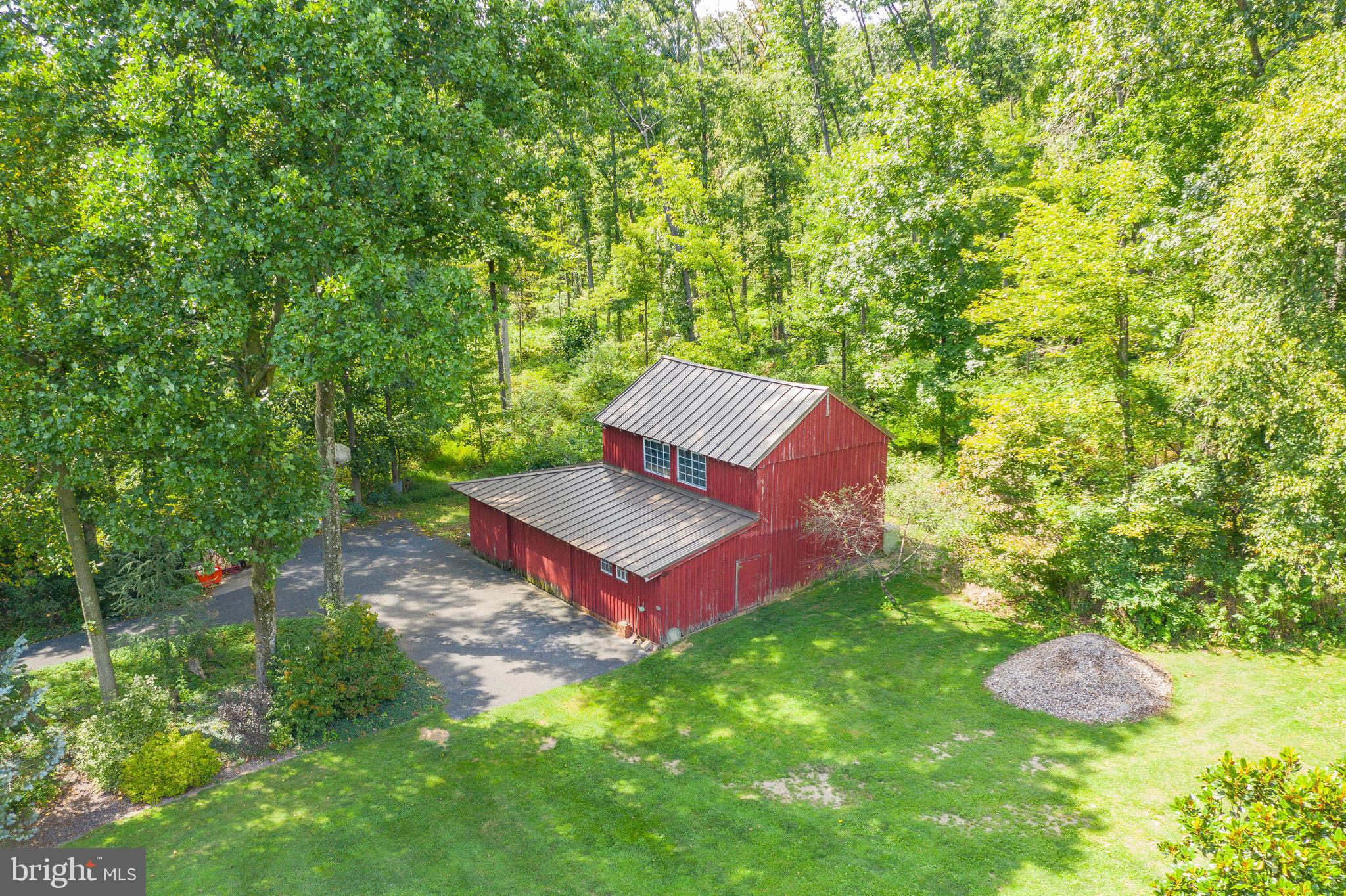 6220 4 Point Road Bethel, PA 19507 - Photo 27 of 29 Gallery Image 27
