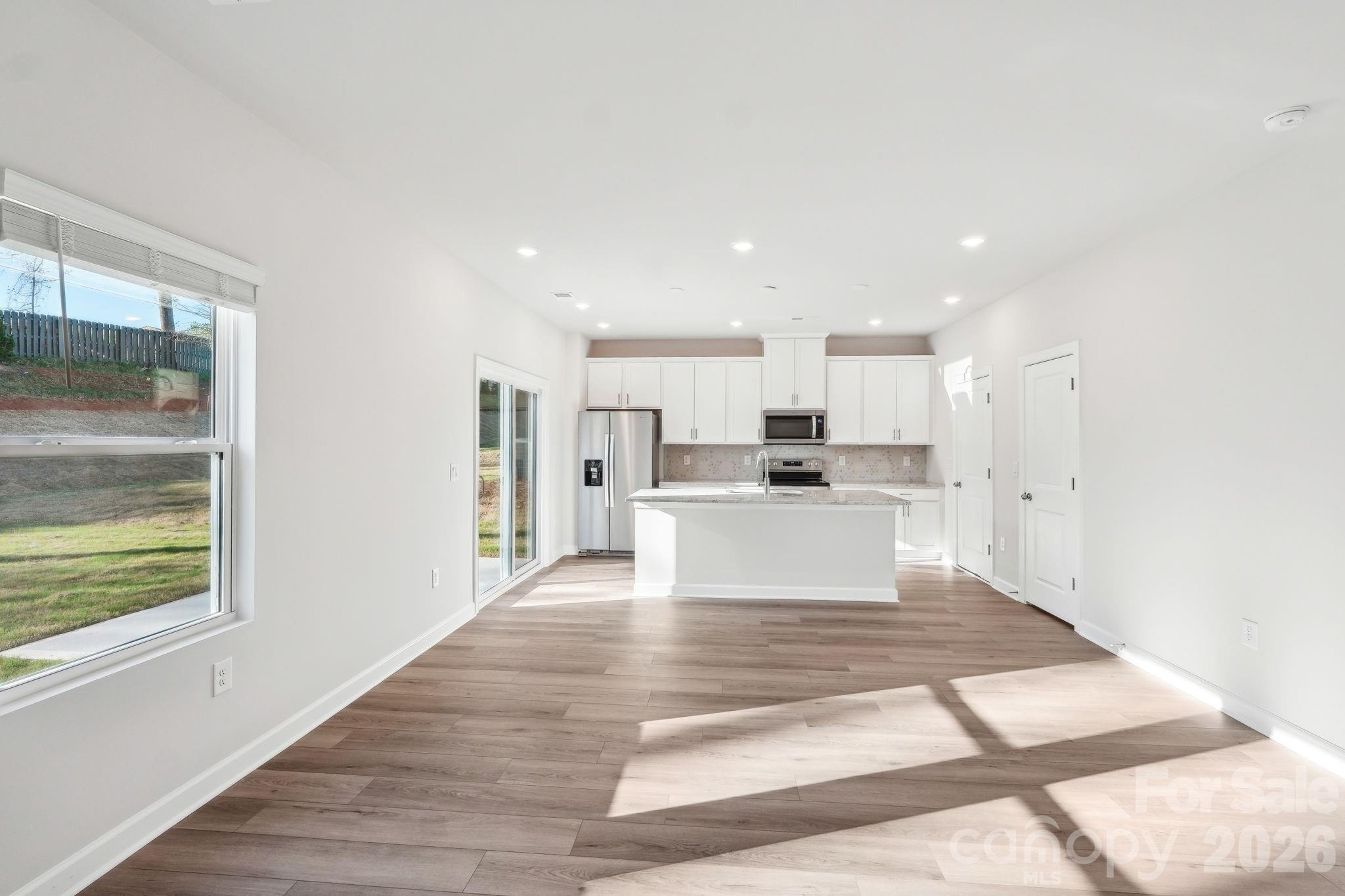 1501 31st Street Northeast Conover, NC 28613 - Photo 4 of 15