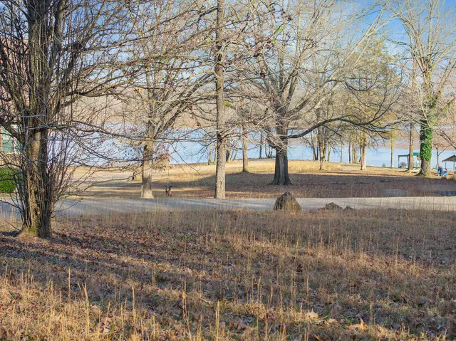 $32,000 | 90 Arrowhead Circle, Parsons, TN 38363