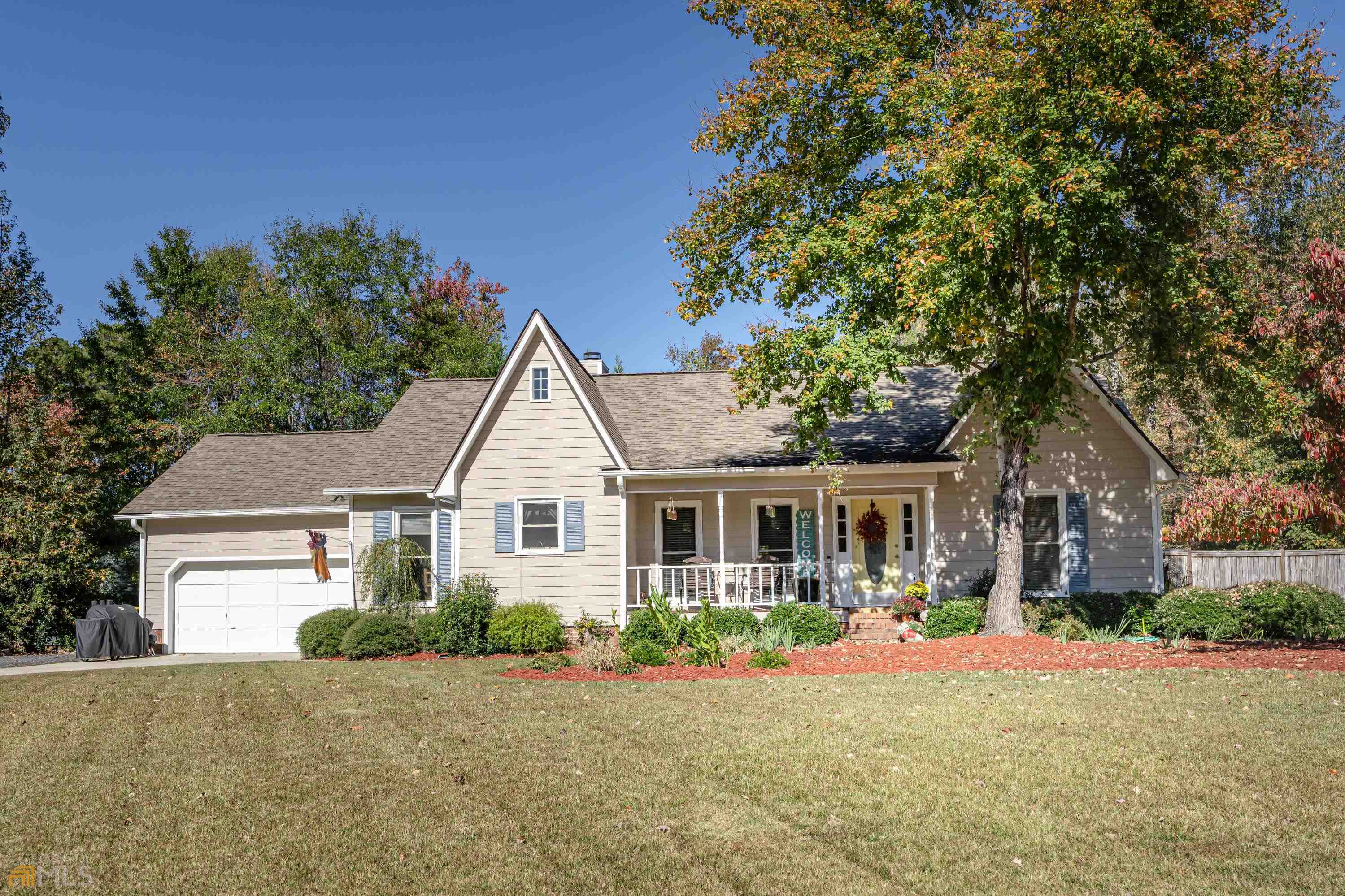6 Mountain Chase Road Southwest Rome, GA 30165 - Photo 1 of 1 front view of a house with a yard