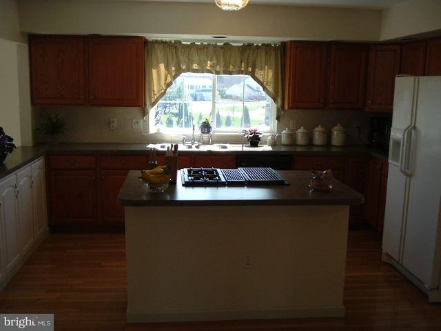 65 Olde Hickory Road Mount Wolf, PA 17347 - Photo 2 of 9 Gallery Image 2