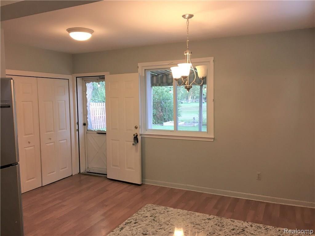 2711 Normandy Road Royal Oak, MI 48073 - Photo 8 of 19