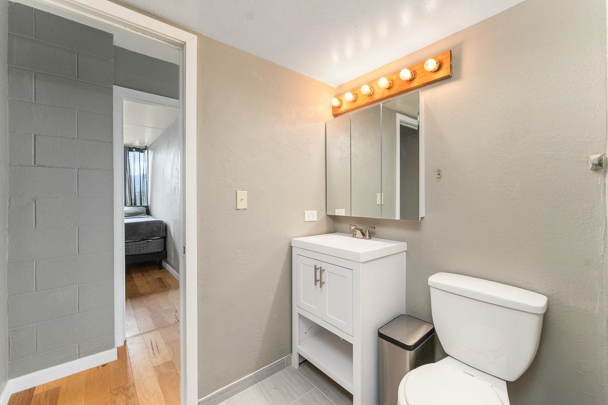 111 Kahului Beach Road, Unit C409 Kahului, HI 96732 - Photo 16 of 24 Primary Bathroom