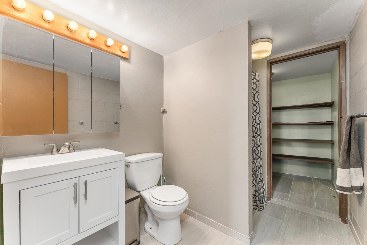 111 Kahului Beach Road, Unit C409 Kahului, HI 96732 - Photo 18 of 24 Primary Bathroom