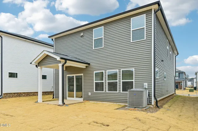 a house view with a outdoor space