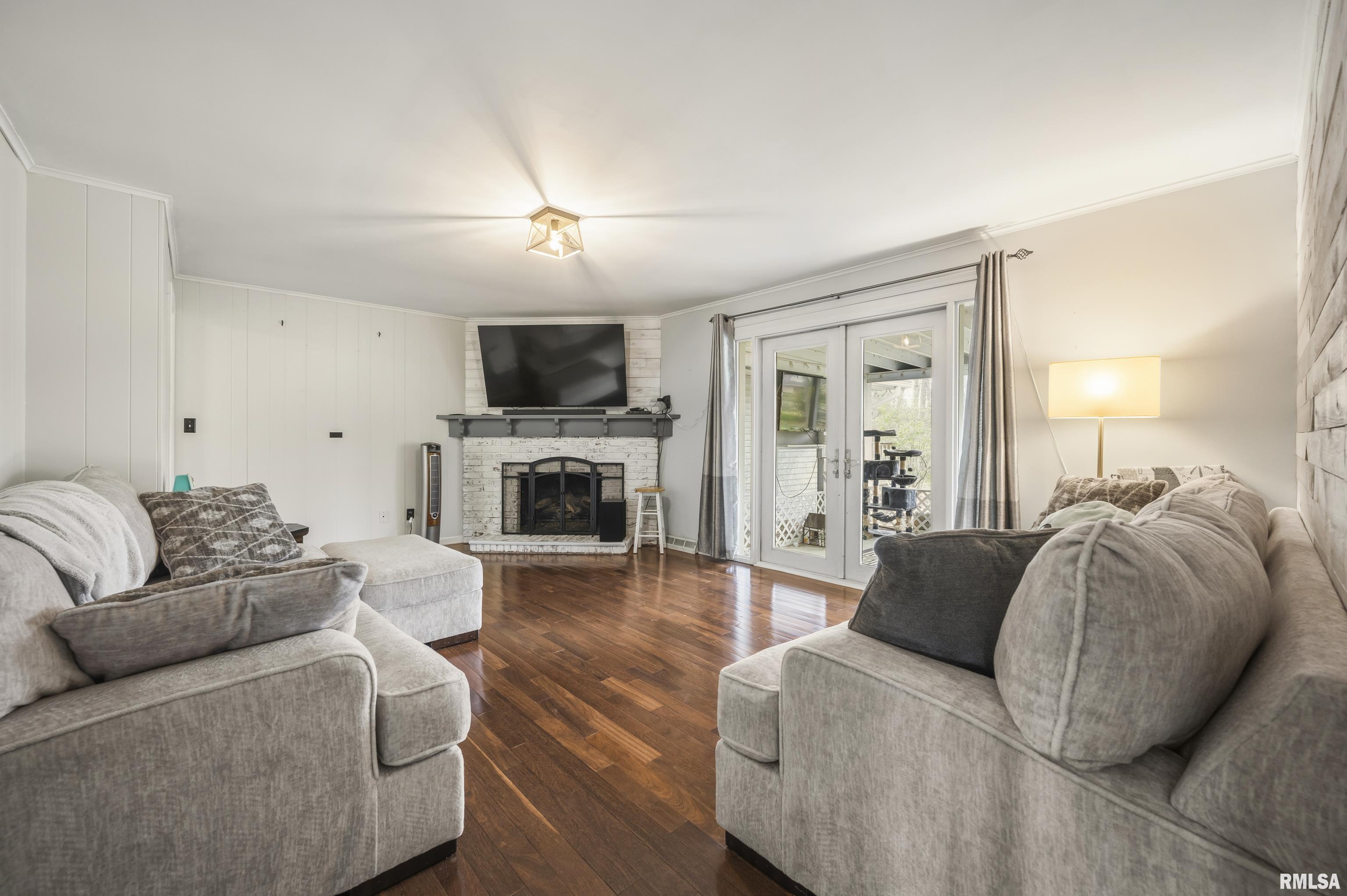 6502 North Post Oak Road Peoria, IL 61615 - Photo 17 of 42