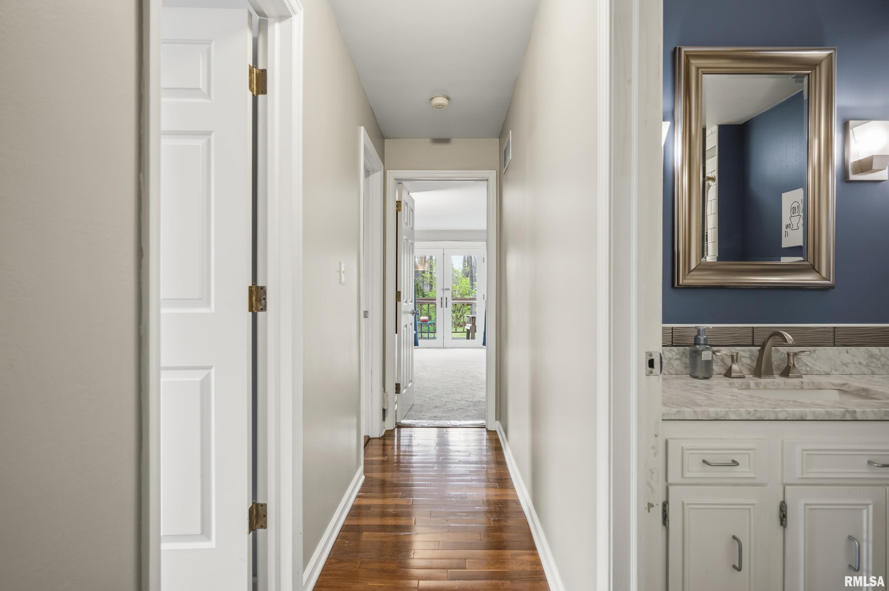 6502 North Post Oak Road Peoria, IL 61615 - Photo 24 of 42