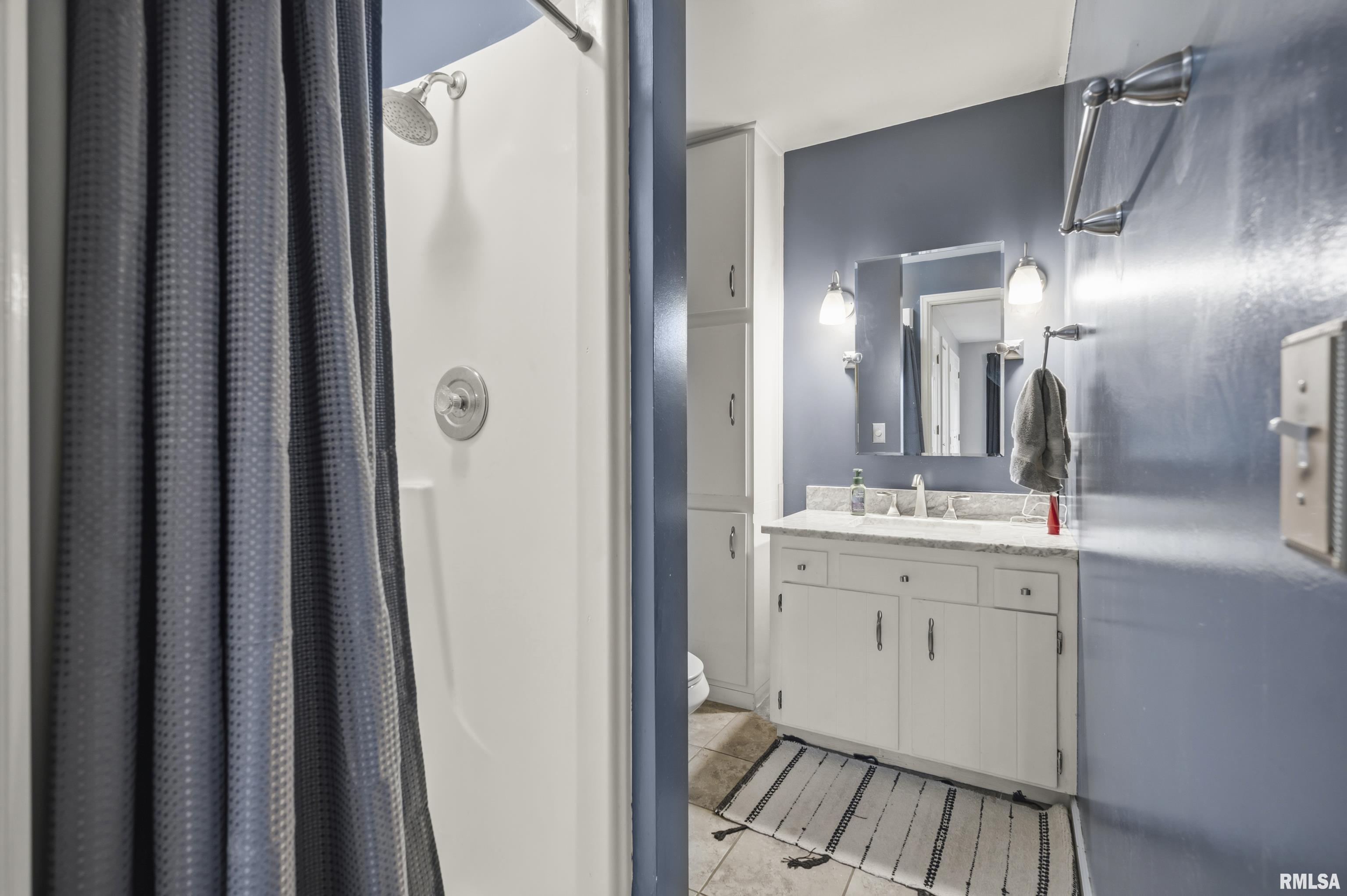 6502 North Post Oak Road Peoria, IL 61615 - Photo 28 of 42