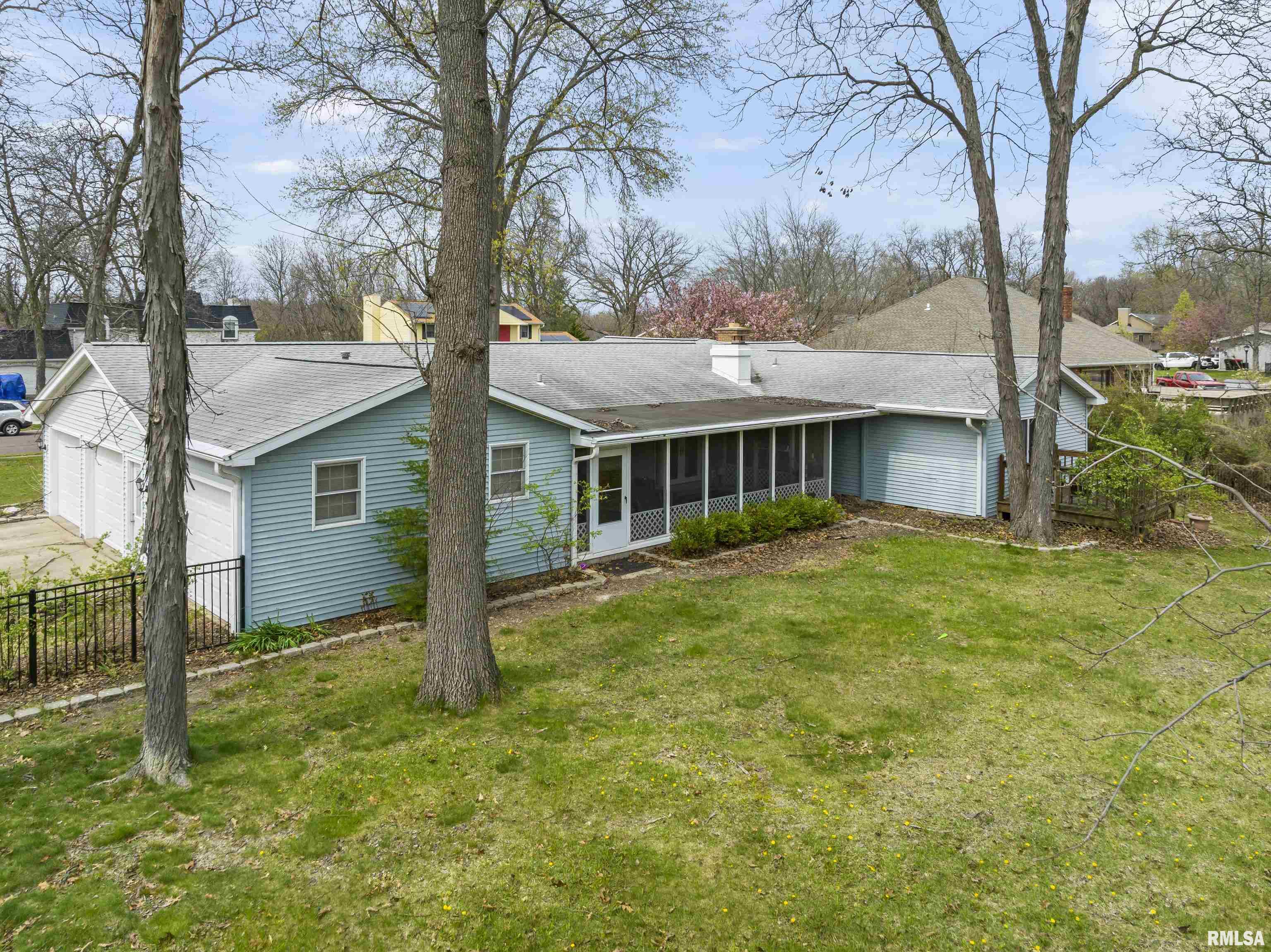 6502 North Post Oak Road Peoria, IL 61615 - Photo 34 of 42