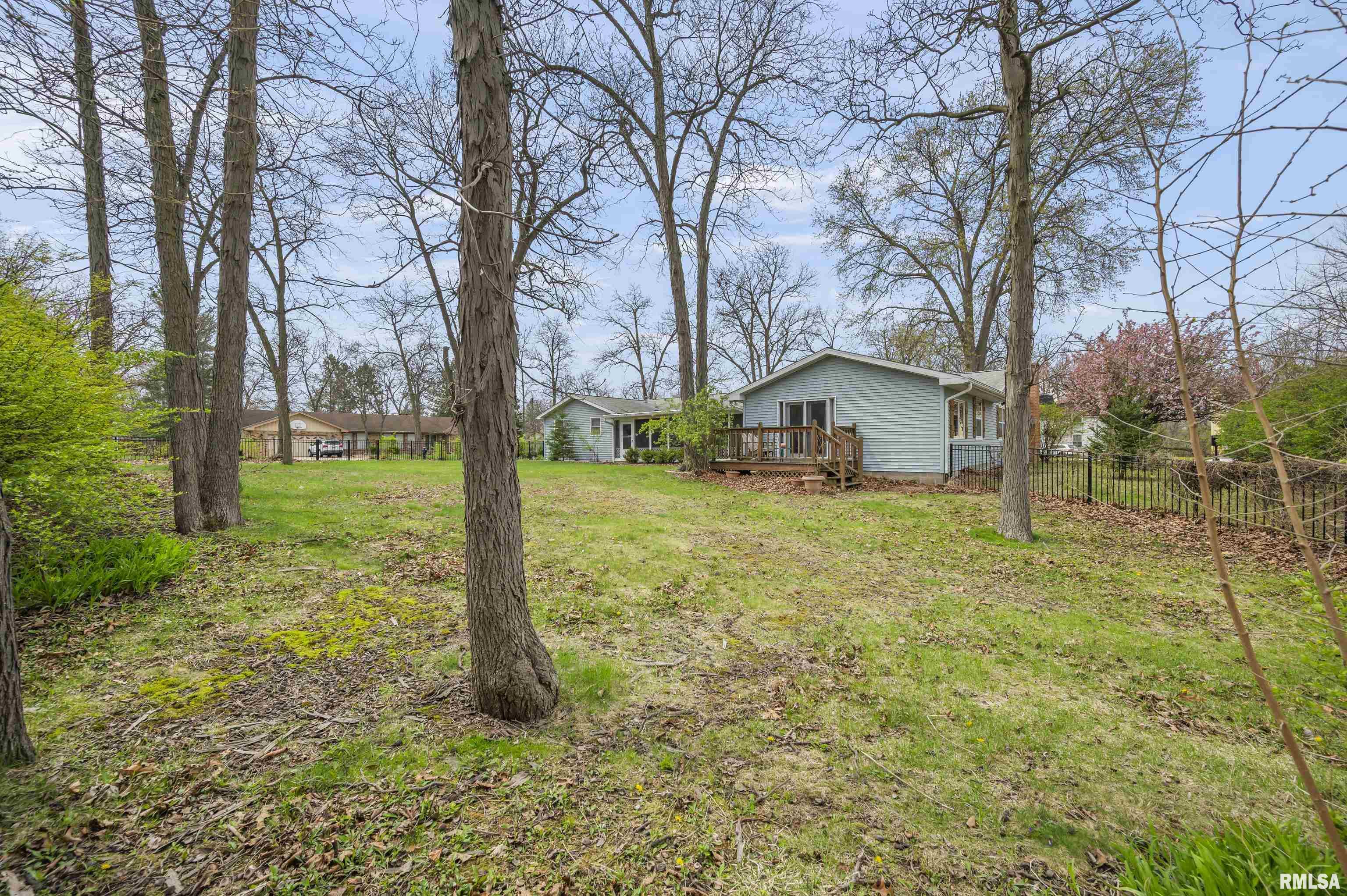 6502 North Post Oak Road Peoria, IL 61615 - Photo 36 of 42