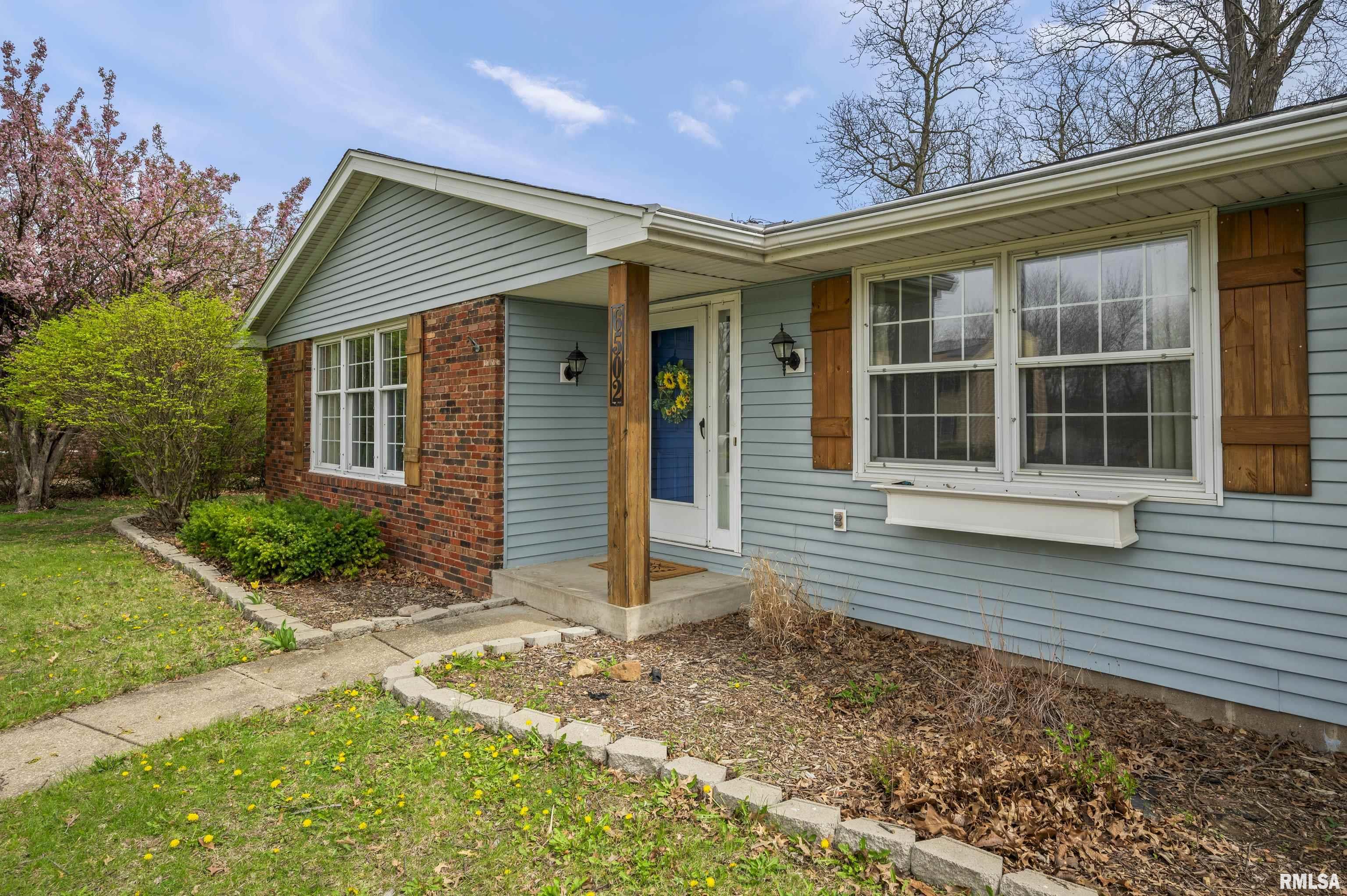 6502 North Post Oak Road Peoria, IL 61615 - Photo 6 of 42