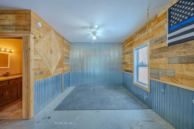 $425,000 | 657 Frohn Road Southeast, Bemidji, MN 56601