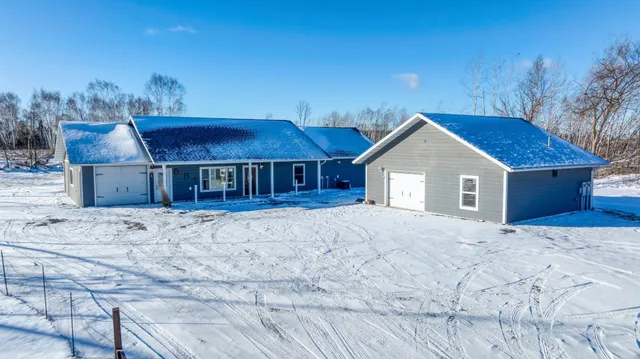 $425,000 | 657 Frohn Road Southeast, Bemidji, MN 56601