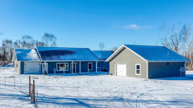 $425,000 | 657 Frohn Road Southeast, Bemidji, MN 56601