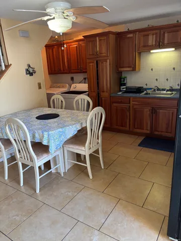 $184,900 | 60 Gilmore Street, Unit 21, Bridgeport, CT 06608