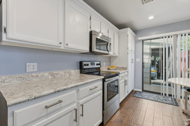 230 South 300 East, Unit 2 St. George, UT 84770 - Photo 12 of 30