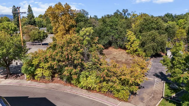 $47,500 | 350 Park Marina Circle, Redding, CA 96001