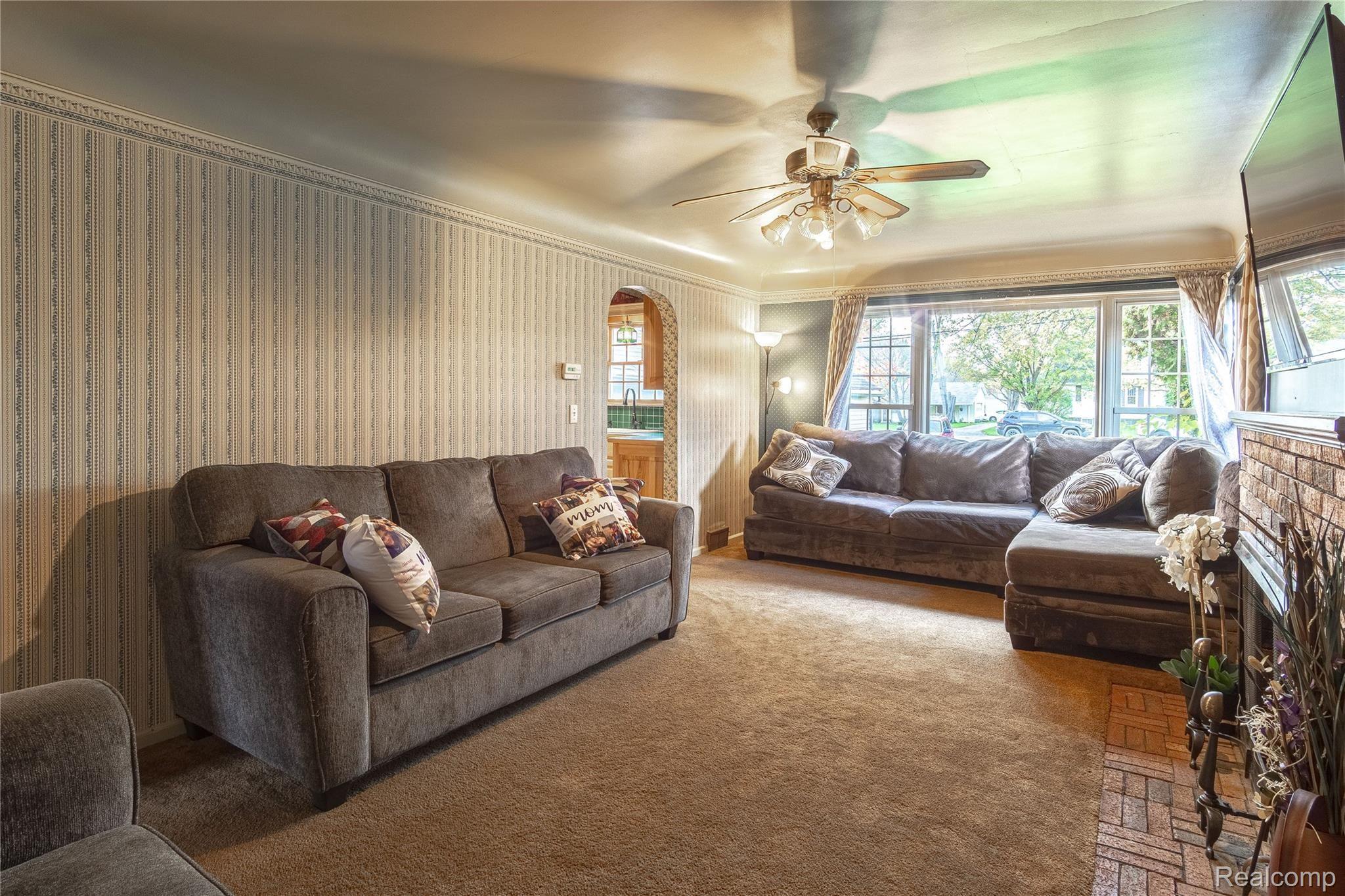 11014 North Clio Road Clio, MI 48420 - Photo 11 of 22 Interiors (19 of 37).jpg