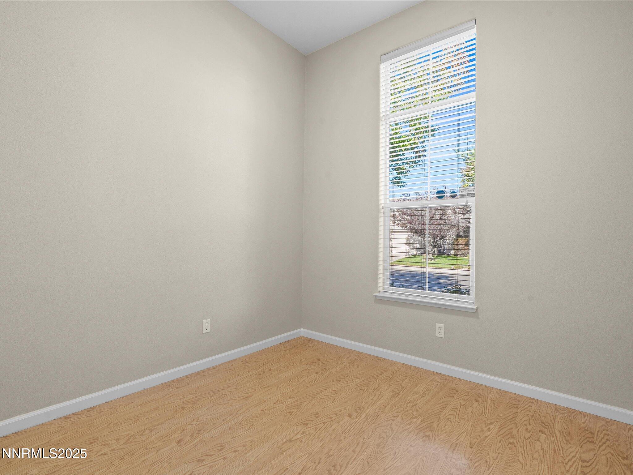 9290 Hummer Drive Reno, NV 89521 - Photo 23 of 49 23-9290 Hummer Dr-122
