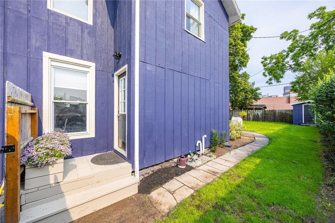 95 Alexander Street Rochester, NY 14620 - Photo 41 of 44