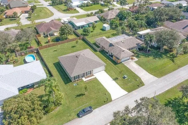 $2,700 | 1381 Southeast Bayharbor Street, Port St. Lucie, FL 34983